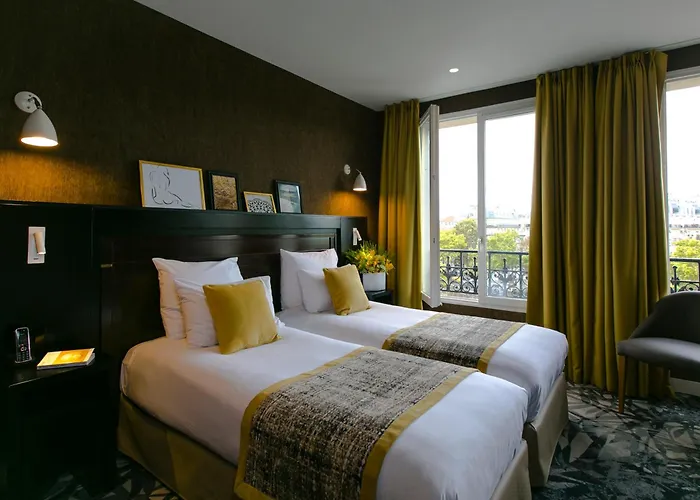 Hotel De Neuville Arc De Triomphe Parijs